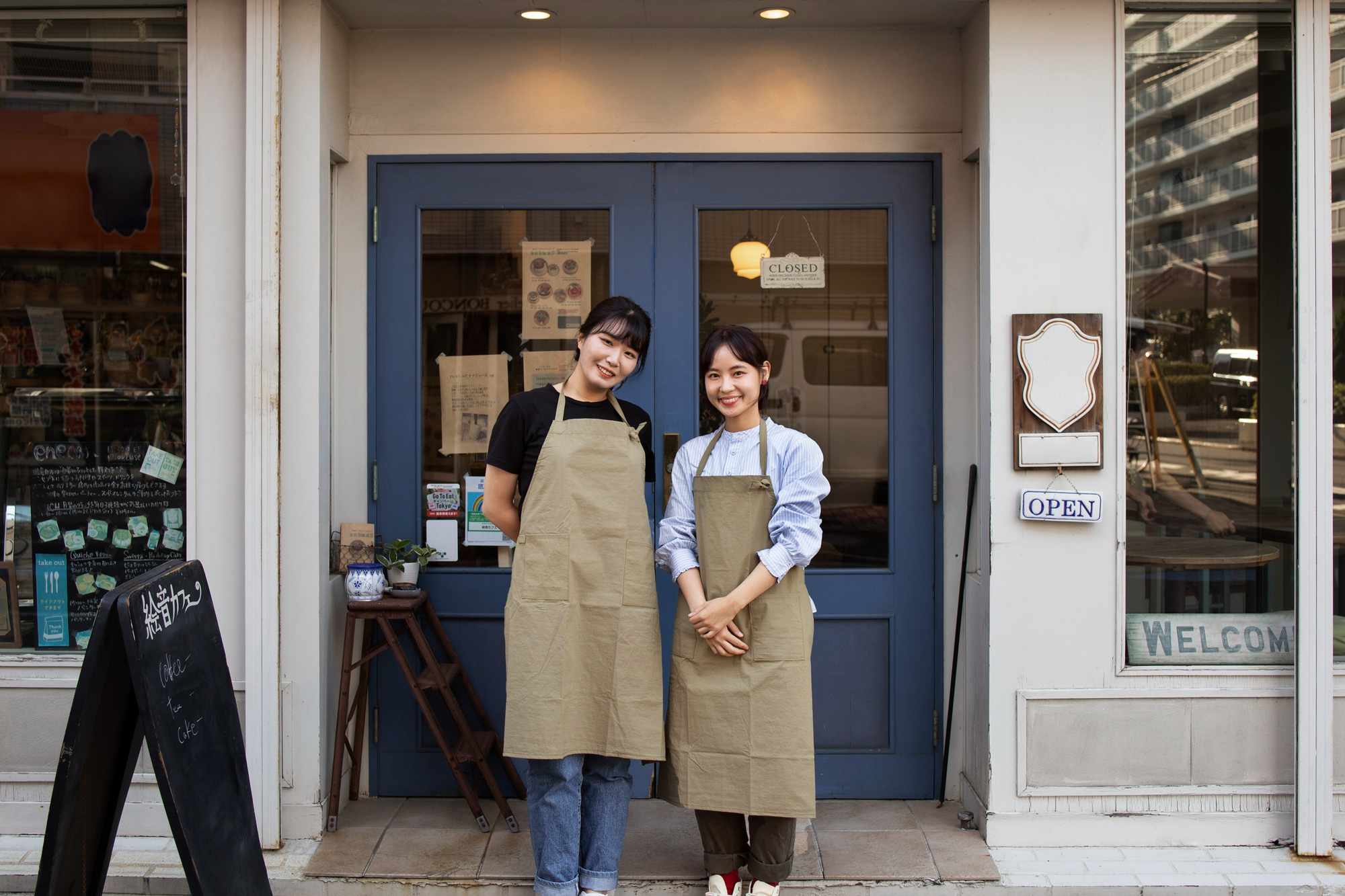 coffee shop image